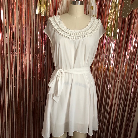 White Button Collar Dress - Picture 1 of 7